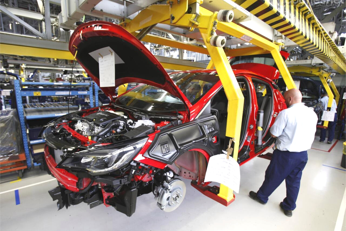 El Gobierno concede a la automoción catalana 29 millones